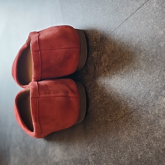 Crown Vintage red suede ballet flat size 9 (fits like 8) - Picture 4 of 5
